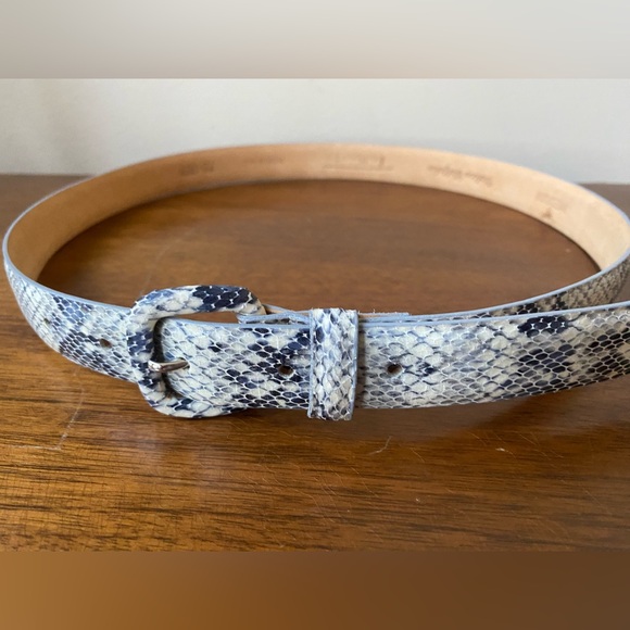 Talbots Accessories - Talbots Calfskin Leather Belt Black Grey Snakeskin Look Medium